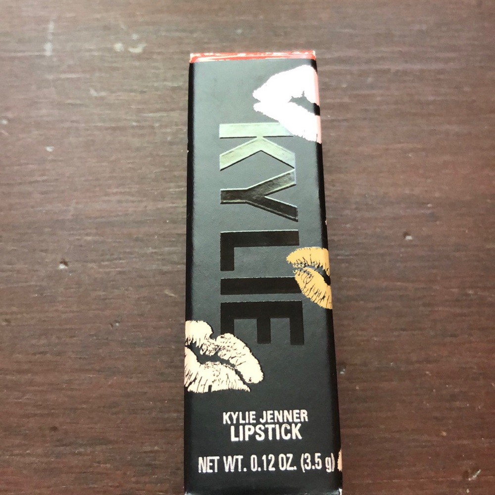 Kylie Jenner lipstick